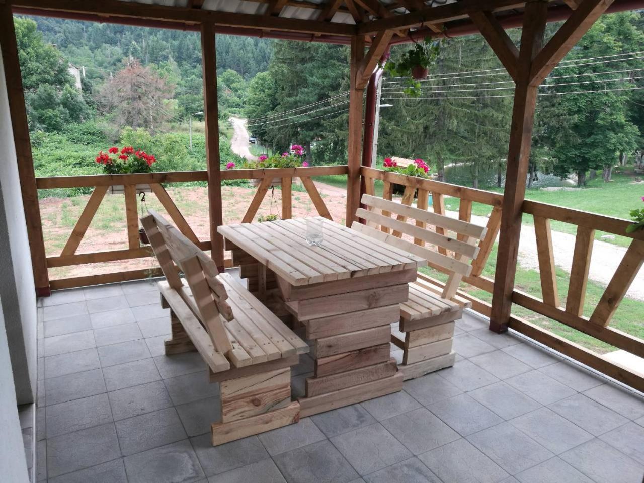 Apartmani Gmitrovic Rtanj Exteriör bild