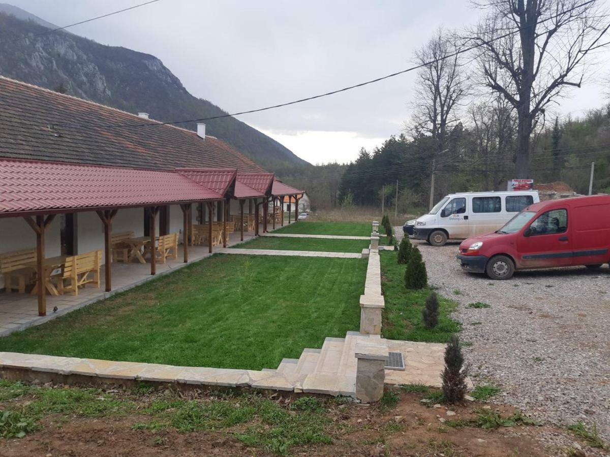Apartmani Gmitrovic Rtanj Exteriör bild